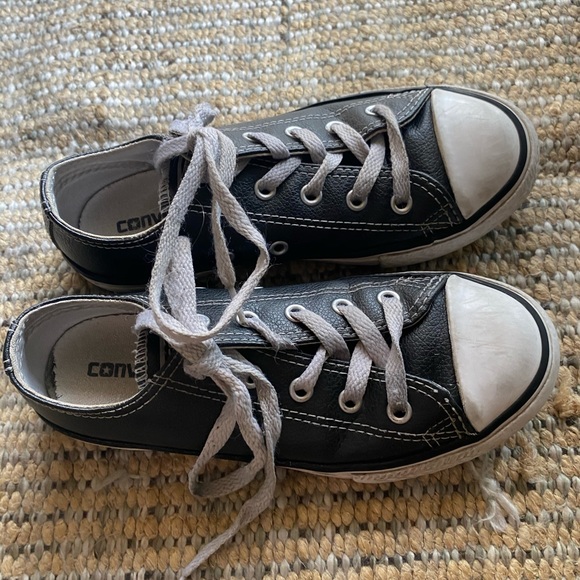 black converse size 1